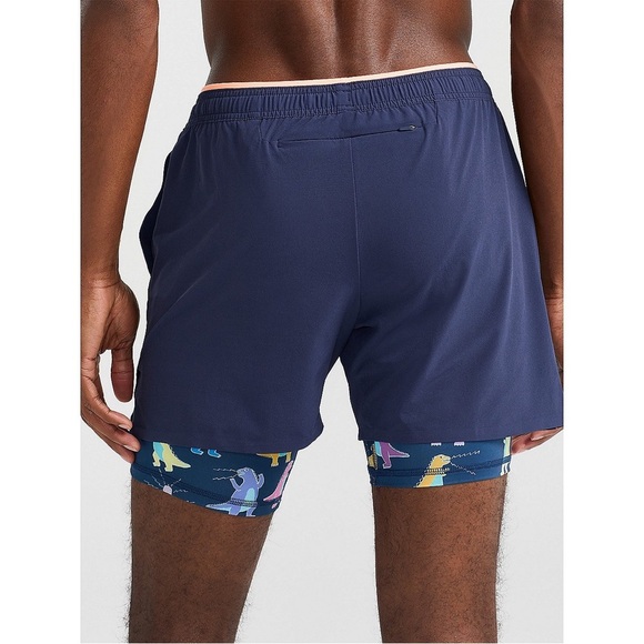 NWOT Chubbies Men’s Navy Tyrannosaurus Reps Ultimate Training Shorts in size XL - Picture 3 of 7
